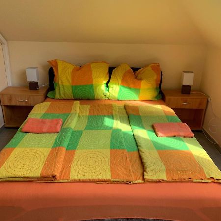 Balaton Kinizsi Apartman Siófok Exterior foto