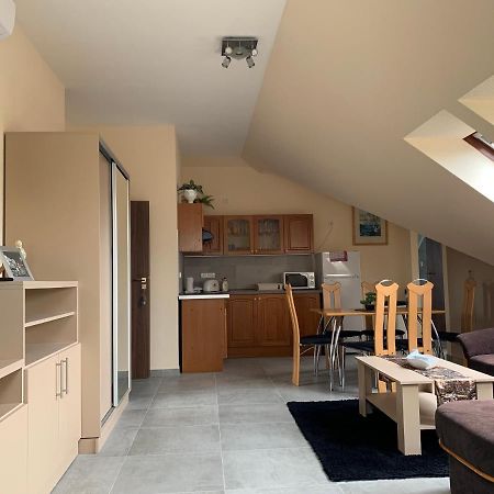 Balaton Kinizsi Apartman Siófok Exterior foto