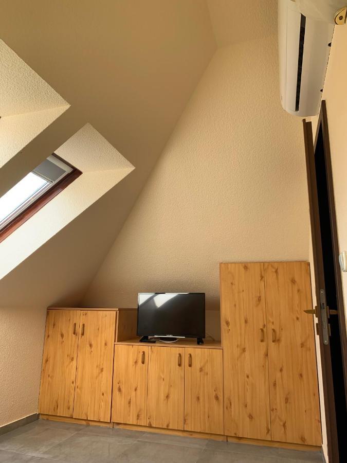 Balaton Kinizsi Apartman Siófok Exterior foto