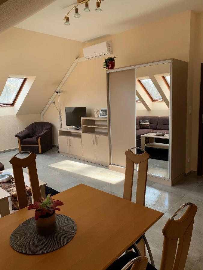 Balaton Kinizsi Apartman Siófok Exterior foto