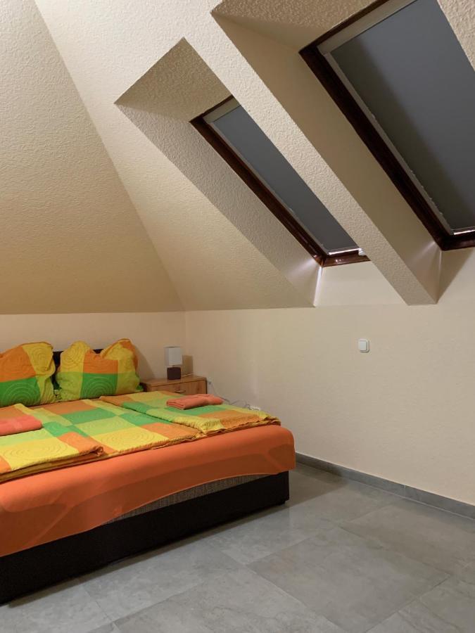 Balaton Kinizsi Apartman Siófok Exterior foto