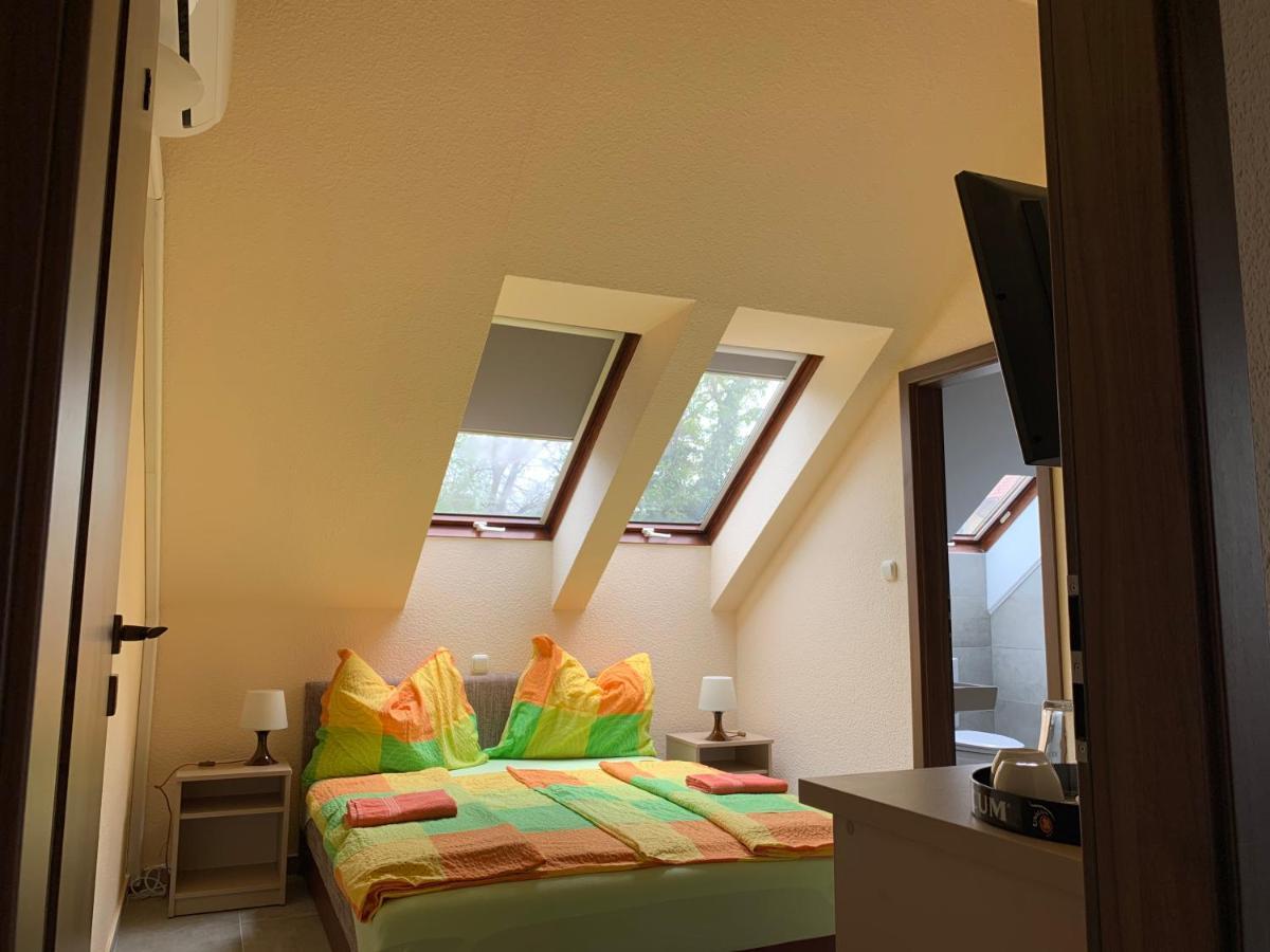 Balaton Kinizsi Apartman Siófok Exterior foto