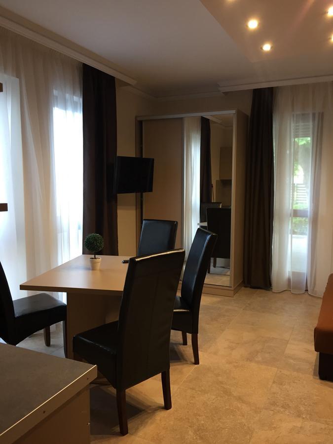 Balaton Kinizsi Apartman Siófok Exterior foto